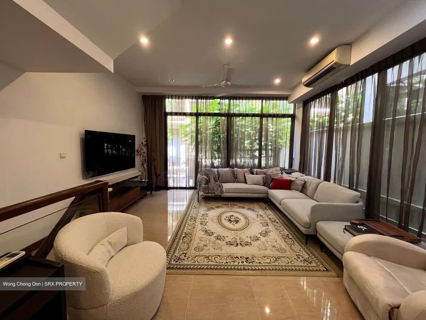 Holland Link (D10), Terrace #562524011